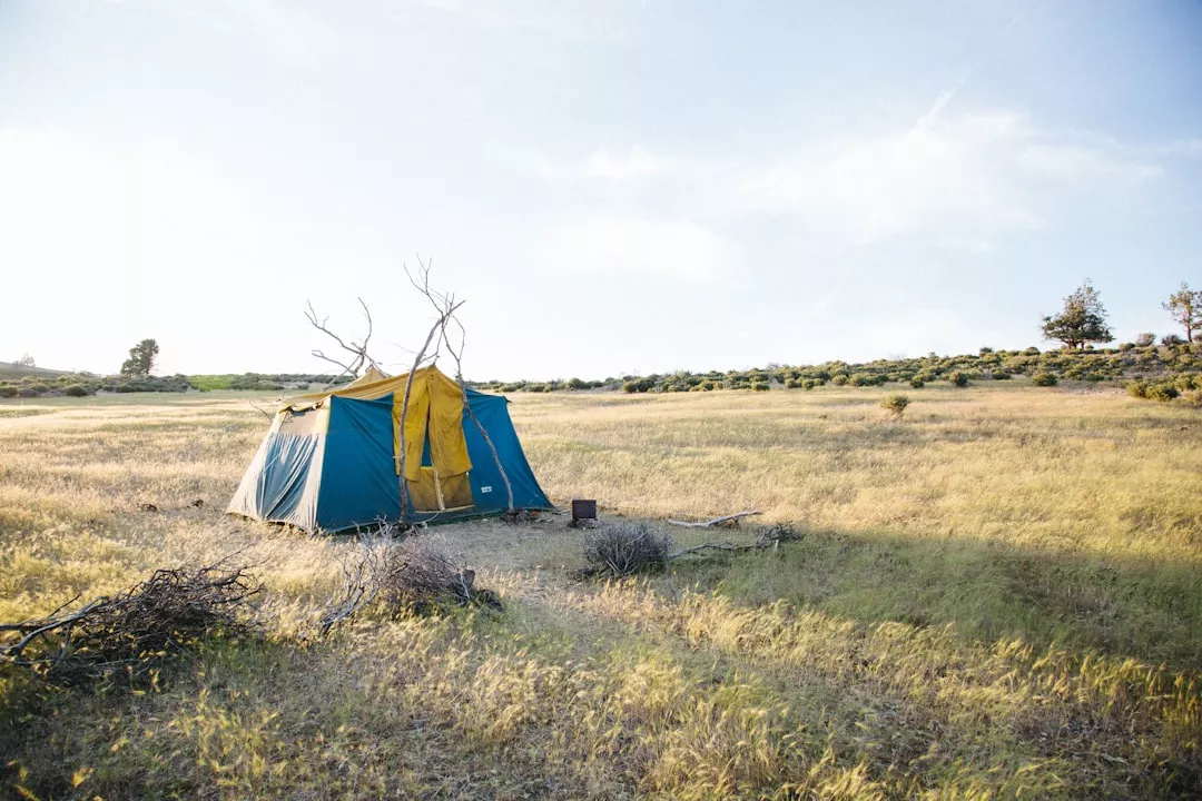 Como acampar sem barraca